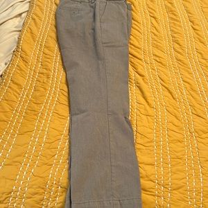 Banana Republic Dress/casual chinos. 31/30. Light gray